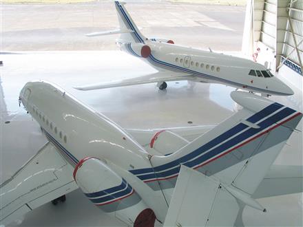 27642169-H1-Taj AirFalcon 2000 in the Maintenance Facility (Custom).jpg