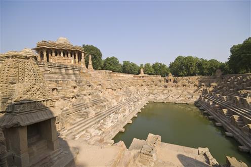 Ancient stepped water tank in front of the Sun Temple at Modhera (Custom).jpg