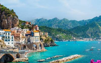 Sailing the Amalfi Coast