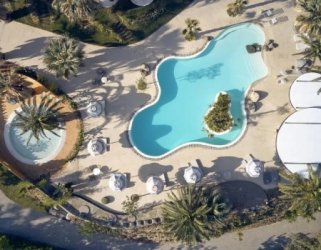 Sithonia Invites You to Escape the Crowds