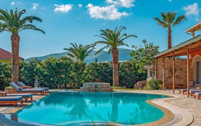Zakynthos Charming Beachfront Villa