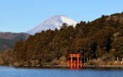 sacred-mountains-dynamic-metropolises-unveiling-the-treasures-of-japan-korea_pk35673_1.jpg